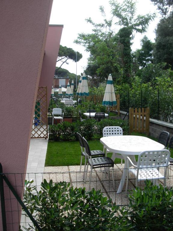 Miramare Resort Tirrenia Eksteriør billede